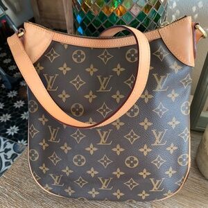 Louis Vuitton Odeon PM
